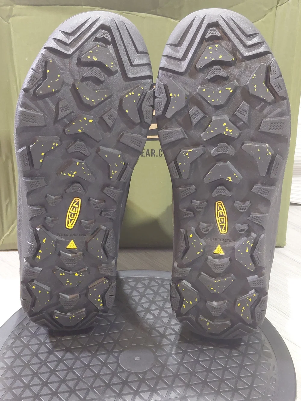 NEW KEEN Men's Revel IV Mid Polar Boots Brown Waterproof Insulated SIZE 10.5